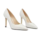 Cream pointed pumps